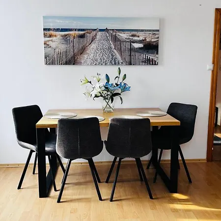 Dworcowa Z Widokiem Na Park Appartement Kołobrzeg